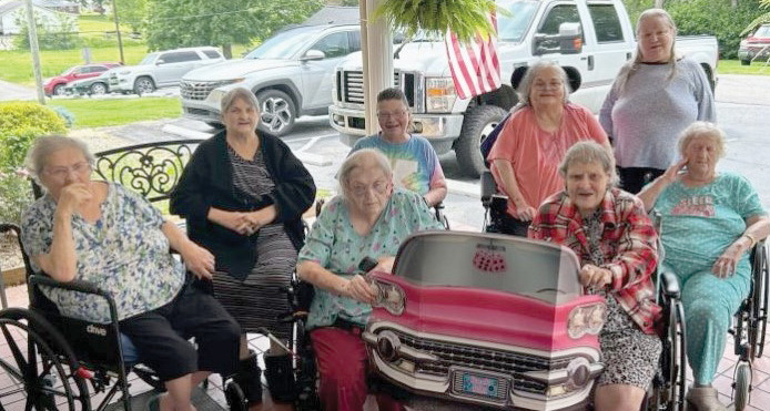 Group of Morganfield Nursing and Rehab residents, celebrating Nursing Home Week Activities